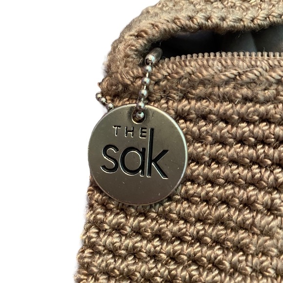 The Sak Beige Woven Classic Handbag With Strap Inside / Outside Pockets - Picture 3 of 9